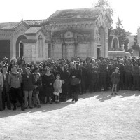 Celebrazione in onore dei caduti per la Liberazione, cimitero della Villetta, 09-05-1945