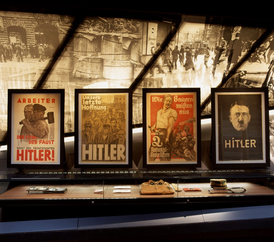 Mostra dell'Olocausto, particolare della propaganda nazista (© IWM)